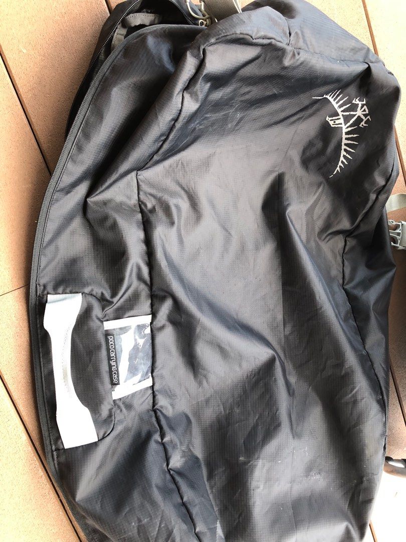 Osprey poco travel bag top