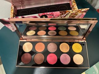 (Category: ) located in . Submitted by stylespree (Listing ID 1231763525, Image 1). Description: .