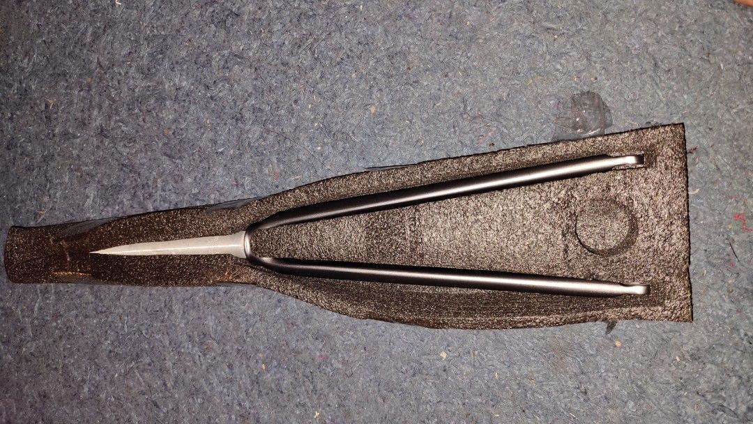 Brand new! Pizz Allu fixed gear fork T1 model (Category: Bicycles) located in Taguig. Submitted by andreip05 (Listing ID 1231760288, Image 2). Description: Brand new Pizz T1 alloy fork came from my T1 frame. Uncut steerer tube pa, has not ever been fitted with a wheel ever(used another fork from day 1). Grey matte colorway. perfect for completing your solid fixed gear project. for pickup in nuvali. just message me here or at 09171362016.