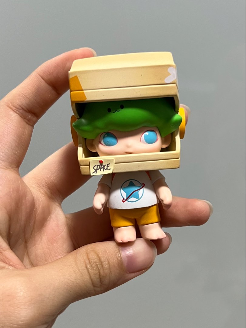 POPMART Dimoo Space Travel Series Astronaut Coser, Hobbies & Toys, Toys ...