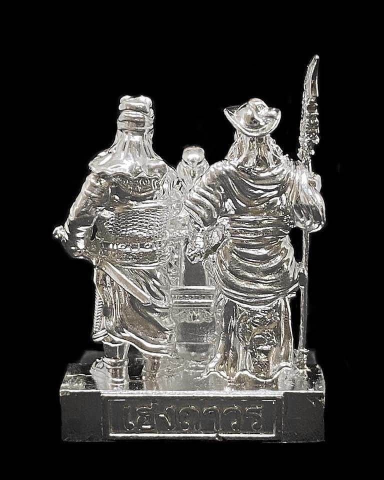 Rare item, another version of the Guan Yu line Roop Lor Thep Phra Chao ...