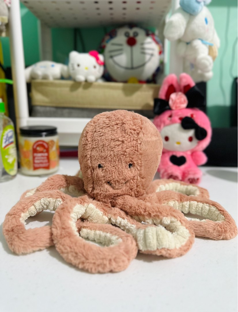 Rare Jellycat London Authentic Odell Octopus, Hobbies & Toys, Toys