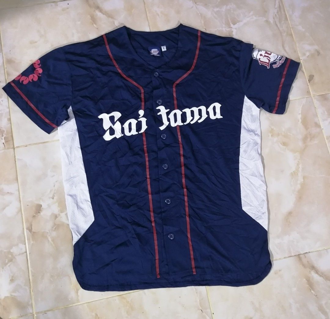 Chicago White Sox Baseball Jersey, Men's Fashion, Activewear on Carousell