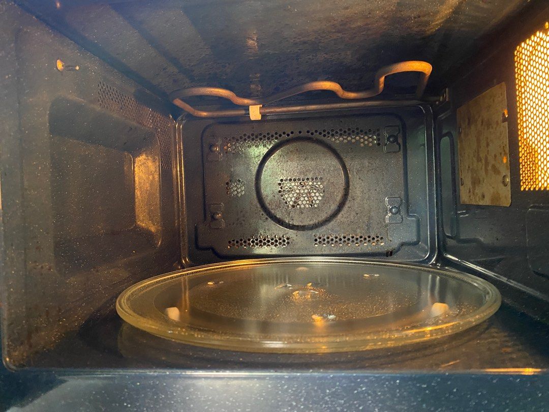 Samsung microwave oven, TV & Home Appliances, Kitchen Appliances, Ovens