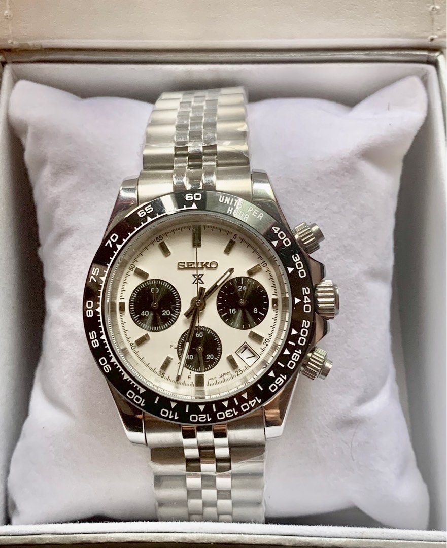 Seiko online 5 panda