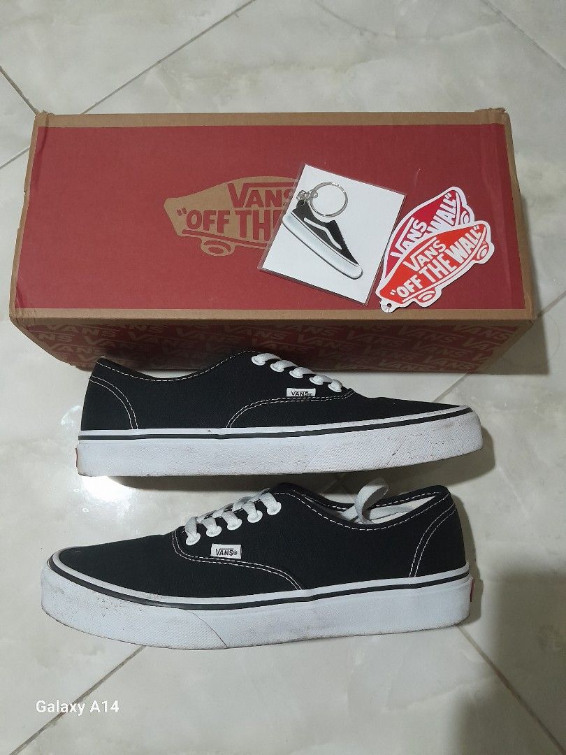 Sepatu vans store galaxy merah