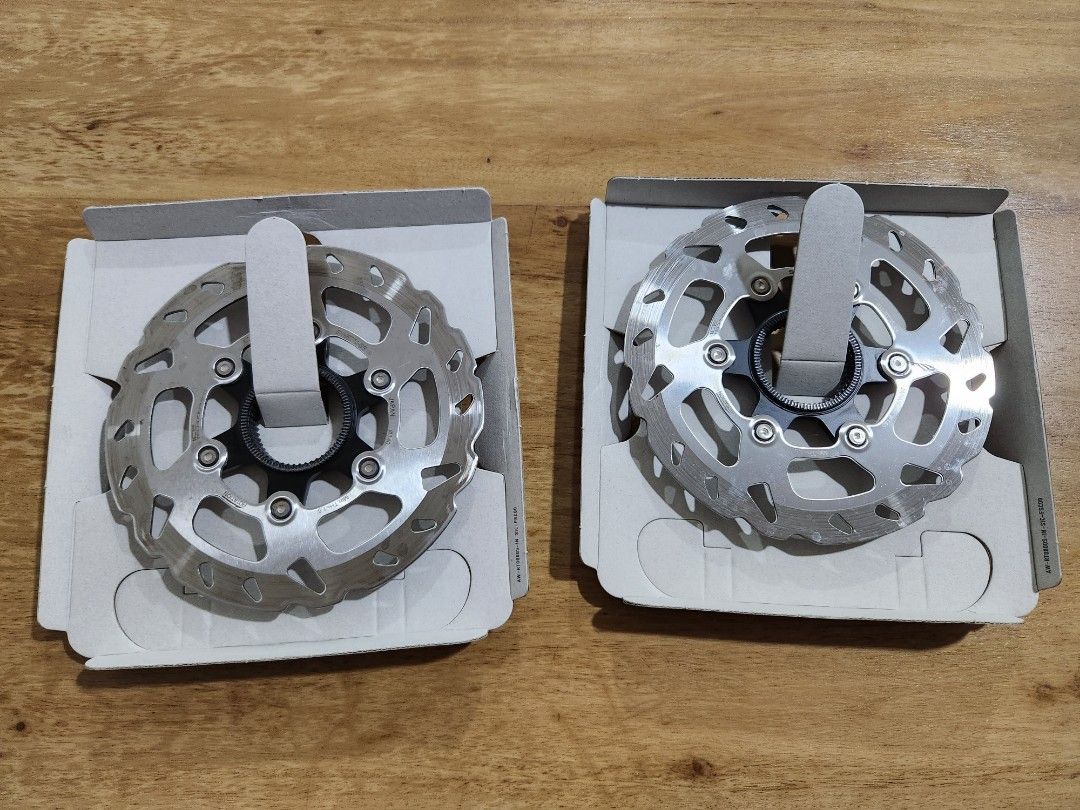 Shimano SM-RT70 rotors (Category: Bicycles) located in Makati City. Submitted by nikoooooooooo (Listing ID 1231736817, Image 1). Description: Shimano SM-RT70 rotors (pair) 140mm Used for around ~300kms No issues ₱2,000.00 Sold as set only RFS: new frameset Meetups: Makati Shipping: buyer's expense.
