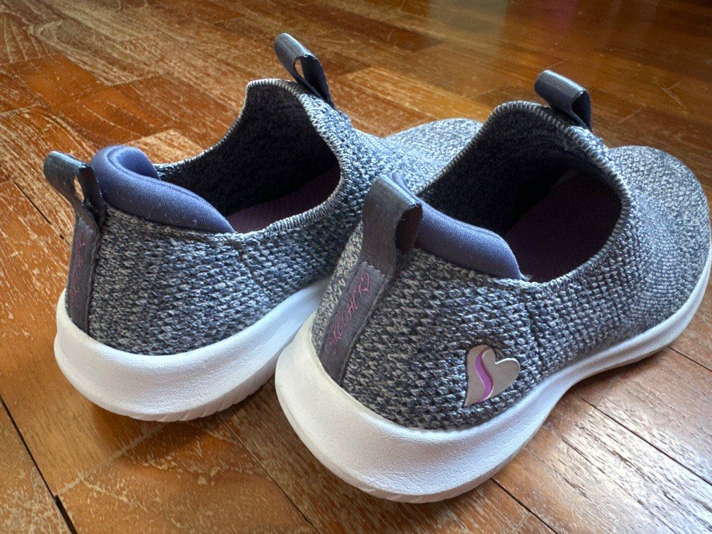 Skechers Air cooled Memory Foam Slip on shoes size US 1 Babies