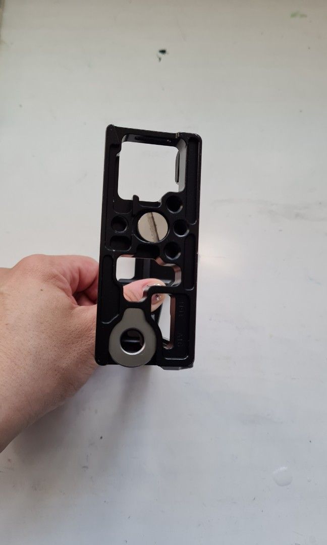 Sony A7iv A74 Smallrig half cage, Photography, Photography Accessories ...