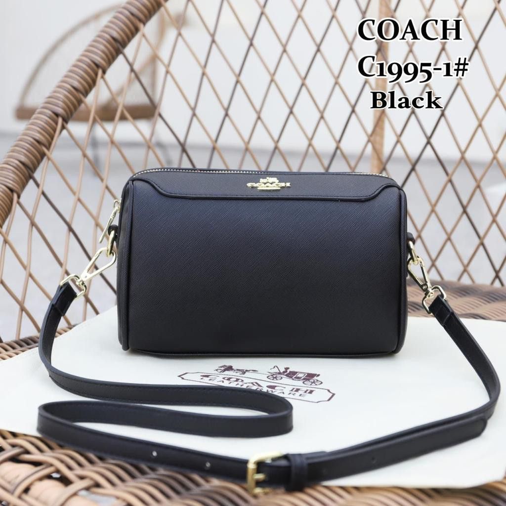 Sling bag, Luxury, Bags & Wallets on Carousell