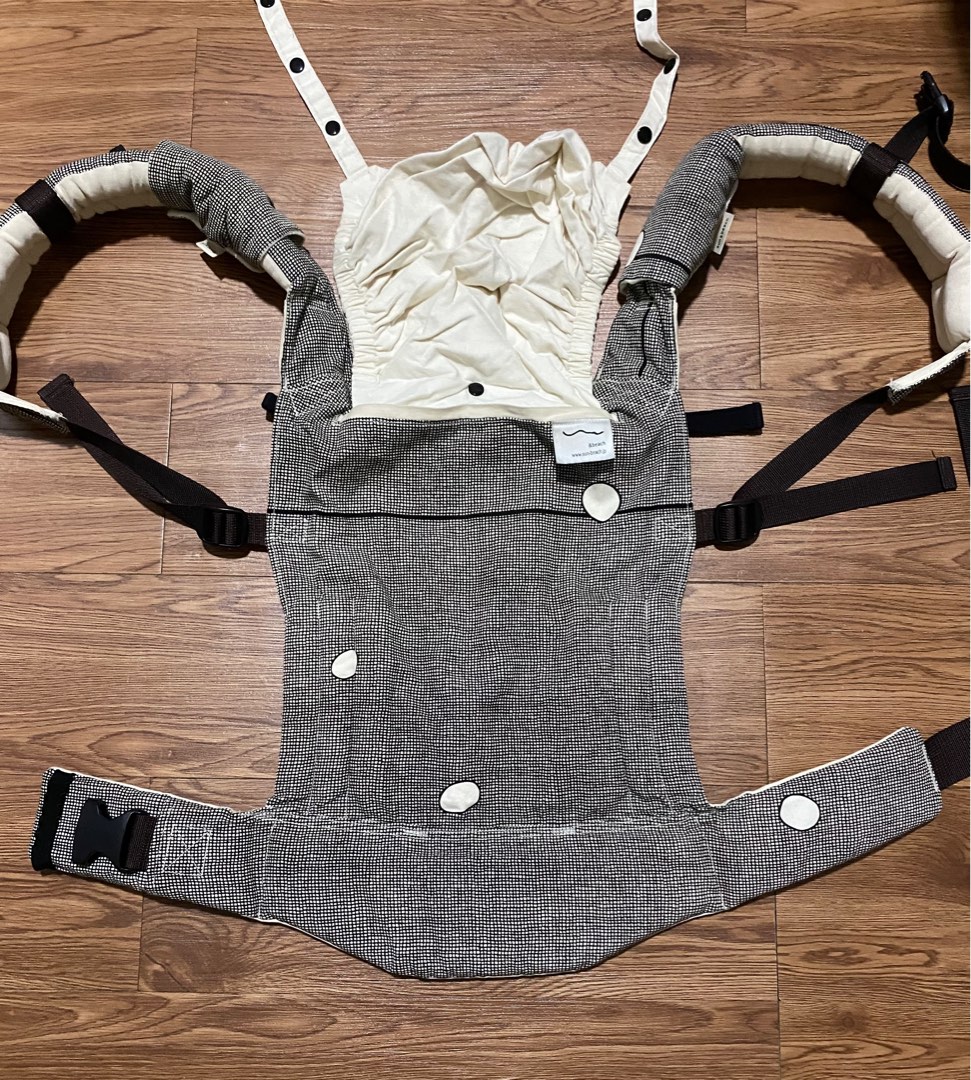 Beach baby carrier 2025