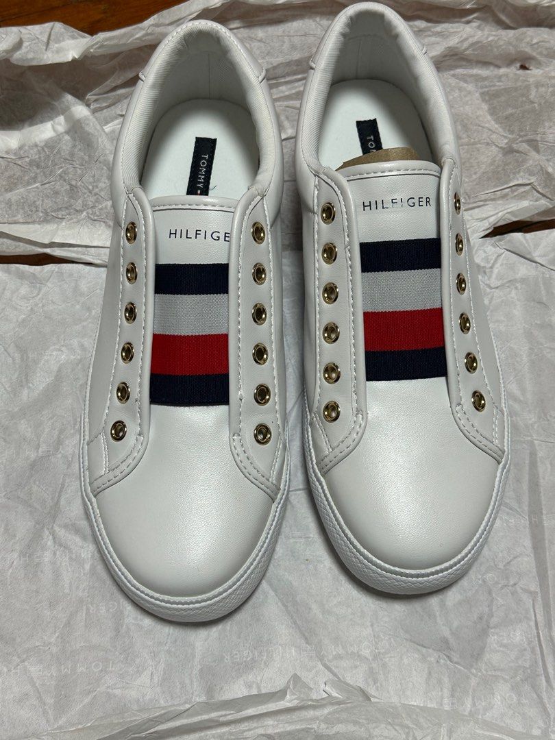 Tommy hilfiger laven store