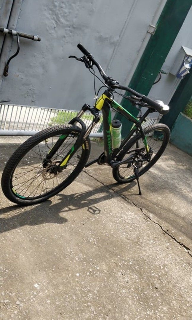 Trinx m136 26er specs hotsell