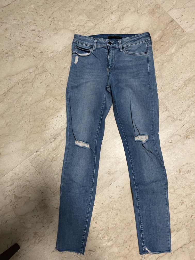 Ulti Ripped Jean Uniqlo ultra stretch ripped jeans, Women's Fashion, Bottoms, Jeans ...