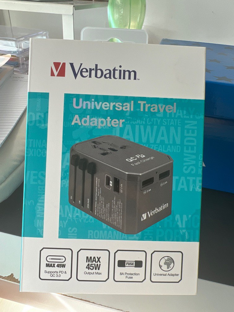 universal travel adapter fast charge, Mobile Phones & Gadgets, Mobile