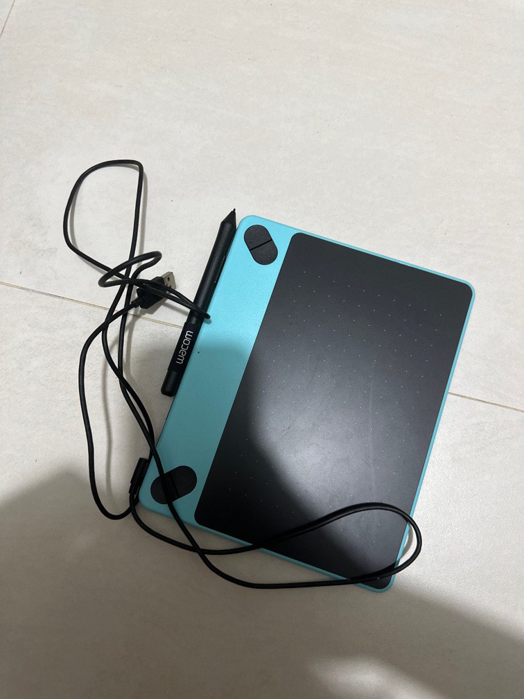 drawing pad with pen, Computers & Tech, Parts & Accessories