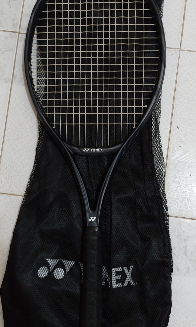 YONEX VCORE 100 2018 GRIP2, 運動產品, 運動與體育, 運動與體育- 球拍