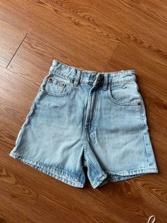Zara short pants