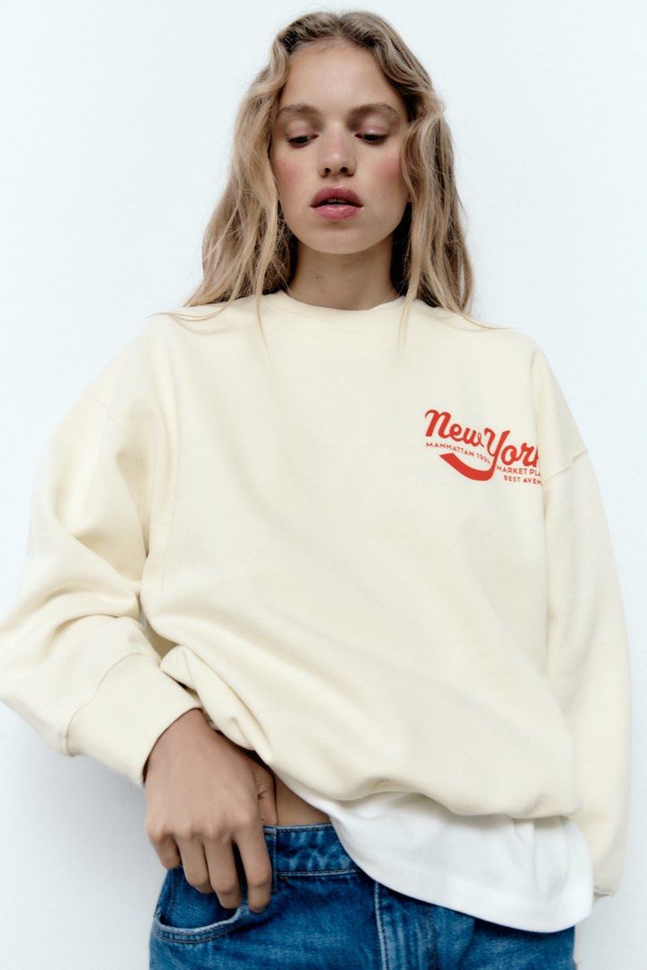 Zara new york sweatshirt 2025