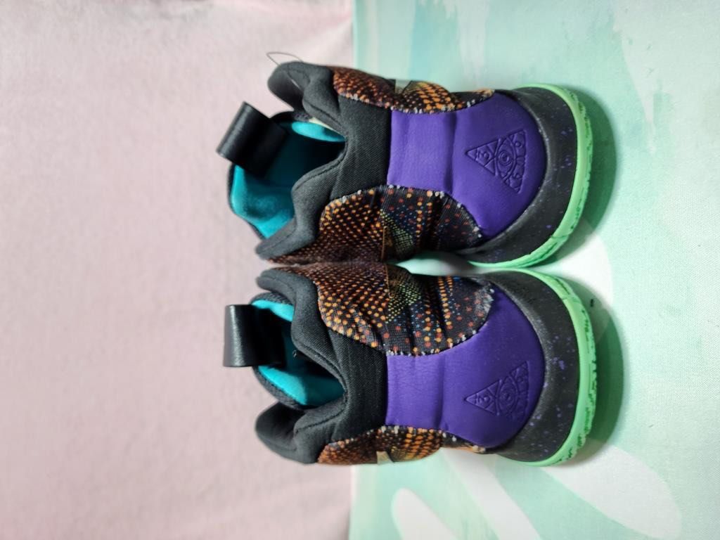 Purple and green kyrie 4 store