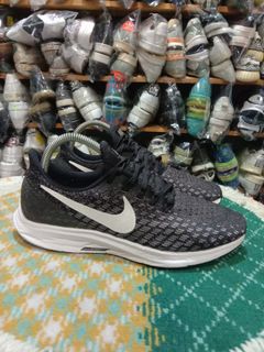 Air zoom pegasus 35 flyease uk discount