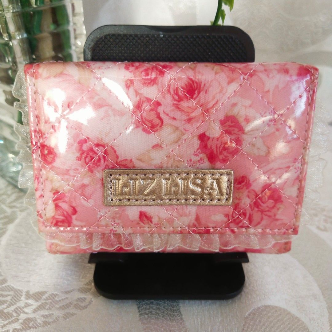 Liz deals lisa wallet