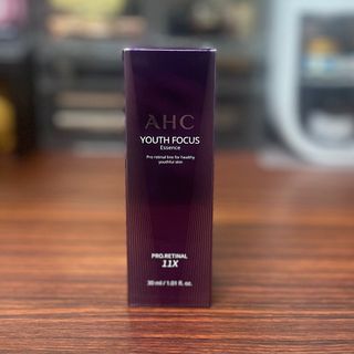 「全新未拆封」 AHC超能A醛賦活緊緻精華 30ml 贈AHC 無瑕煥白化妝水 150ml