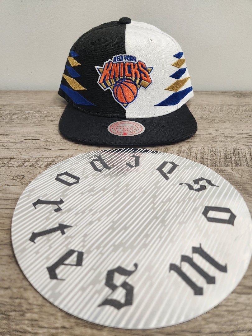Mitchell and ness knicks hat store