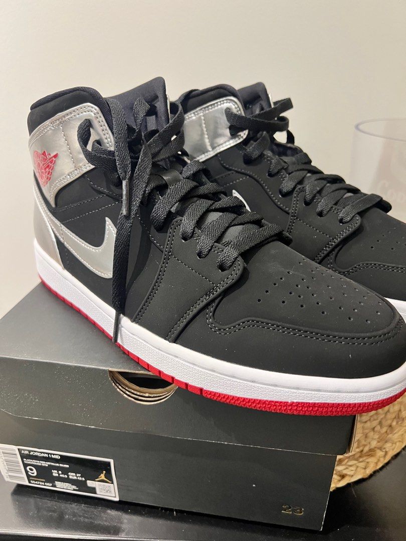 Air Jordan 1 Mid Size 9 Men s Fashion Footwear Sneakers on Carousell