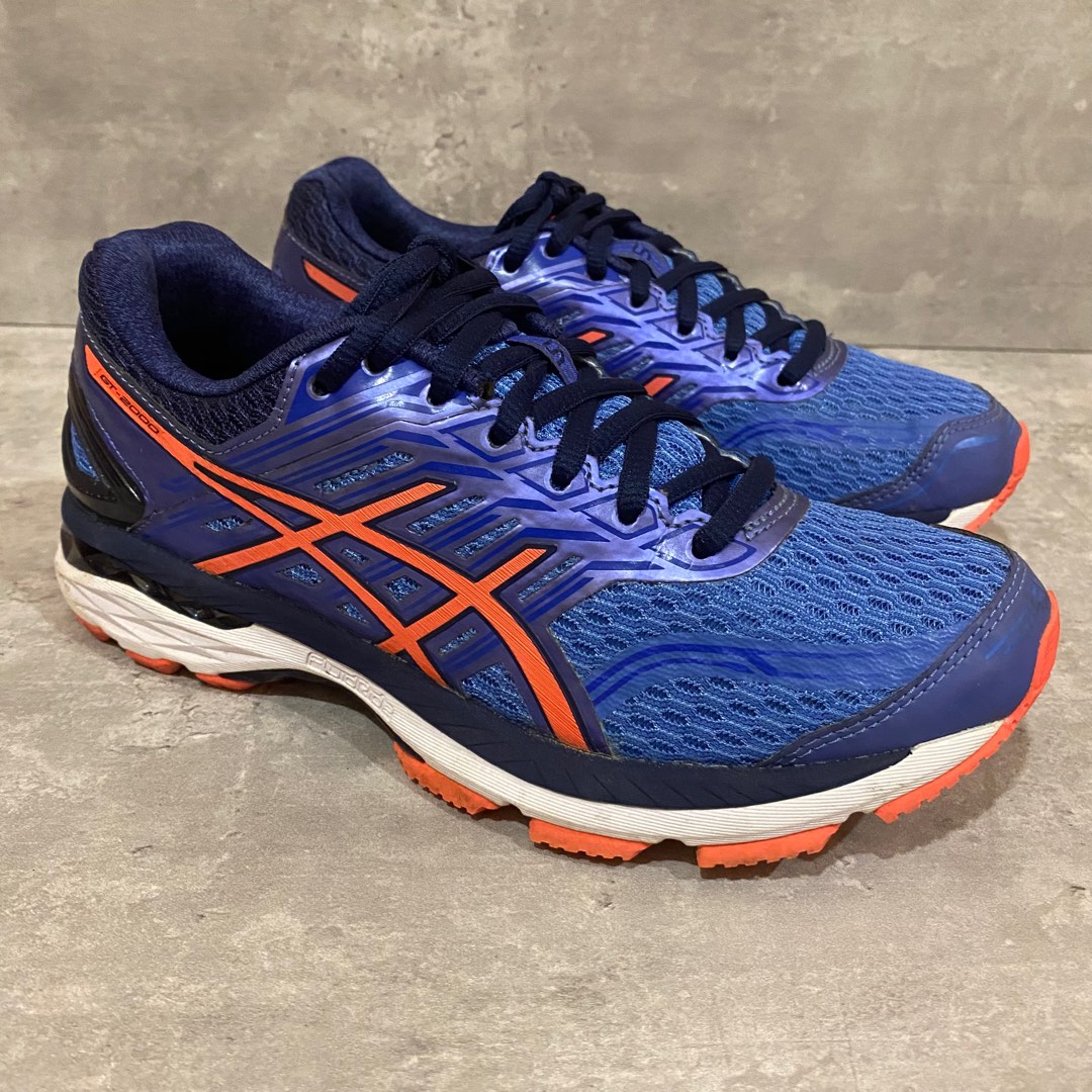Asics top size 17