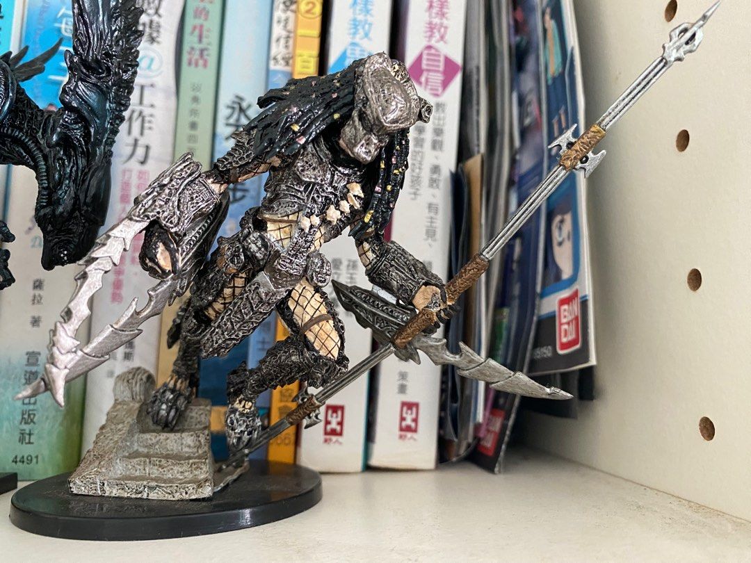 Assorted Alien vs Predator (AVP) Figures, Hobbies & Toys, Toys & Games ...