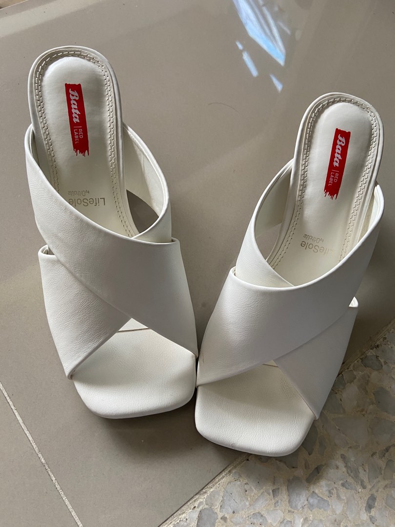 Bata red label sandals store