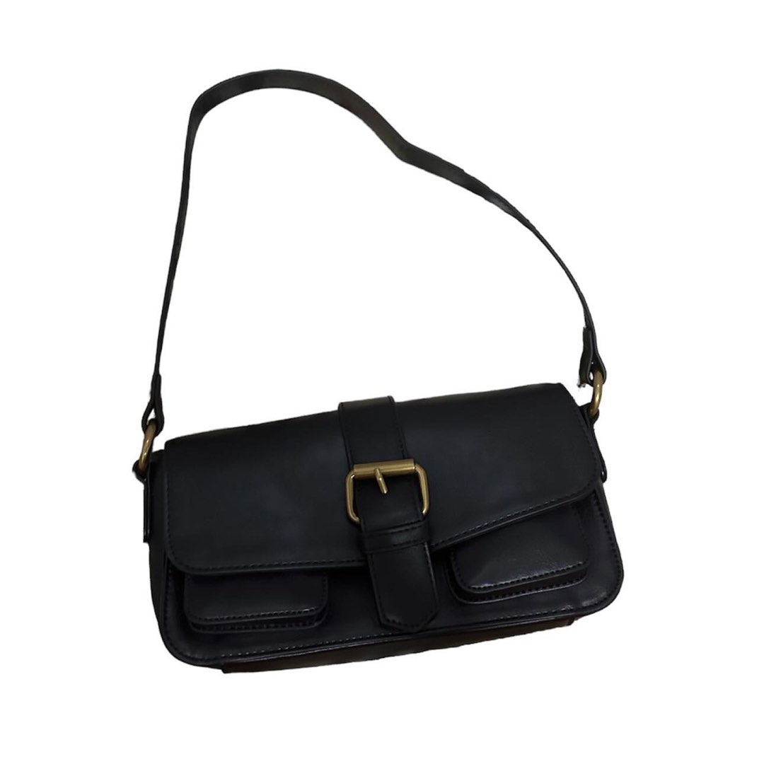 brandy melville black buckle shoulder bag on Carousell
