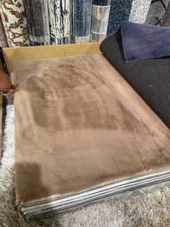 Carpet/ Faux Rabit Rug super soft!🤎✨