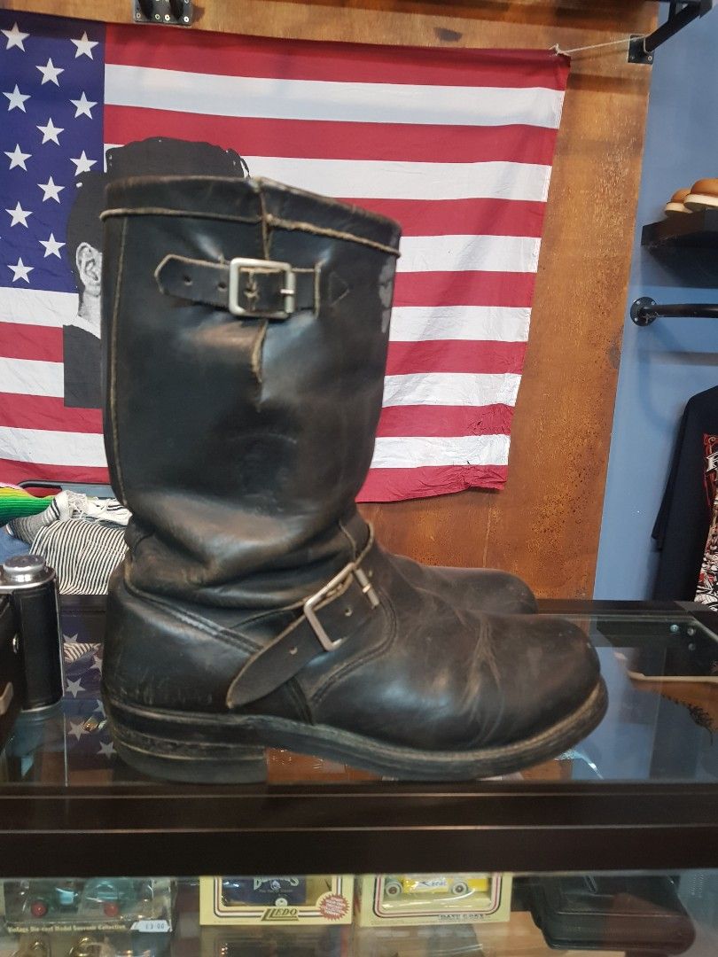 Chippewa engineer boots Men s Fashion Footwear Boots on Carousell