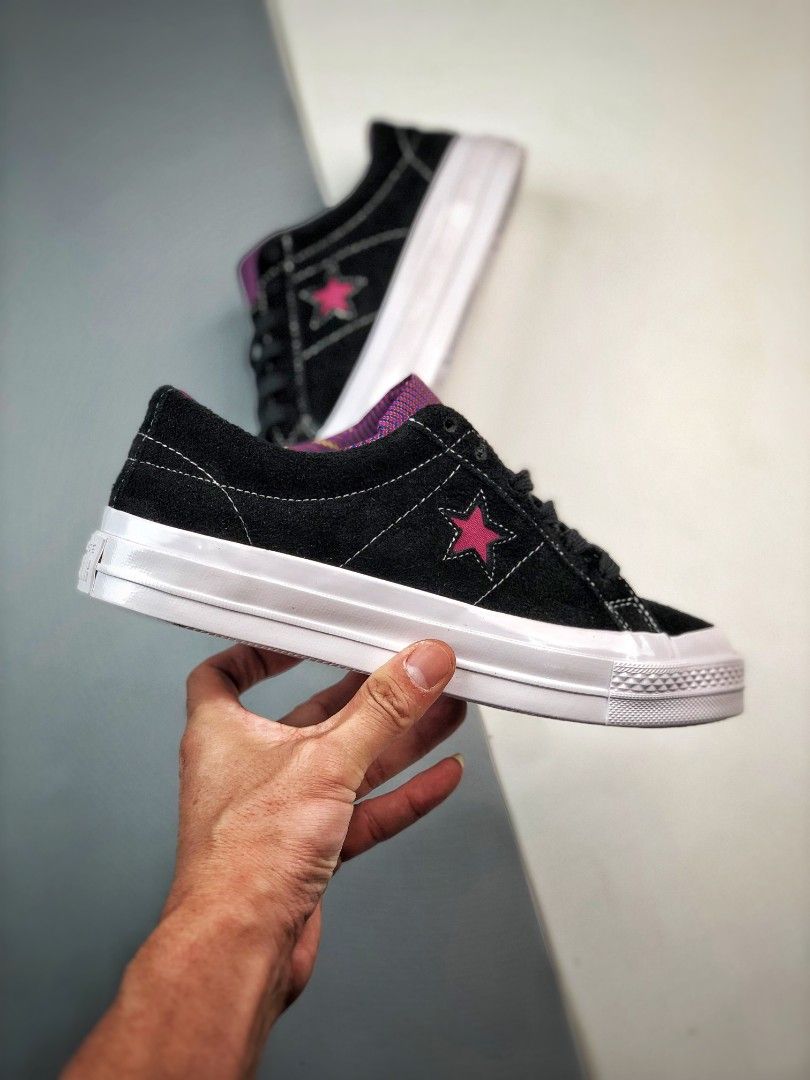 Converse One Star Tropical Feet