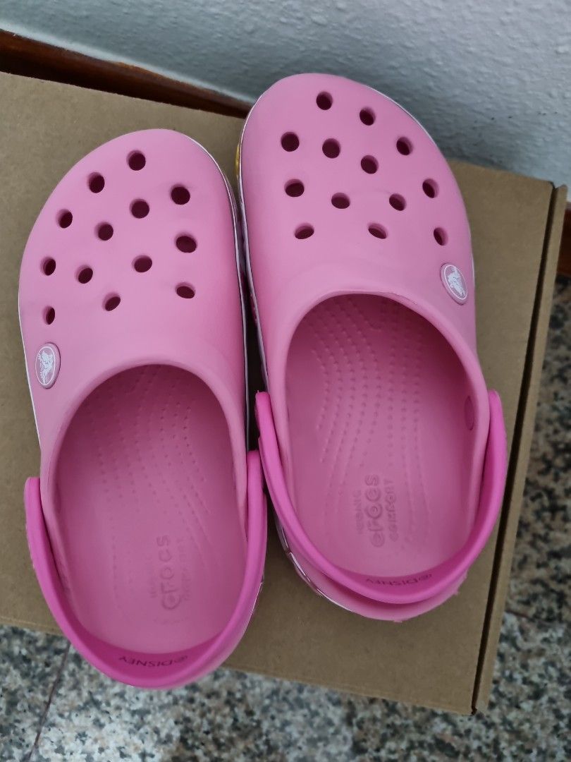 Crocs pink Sandals