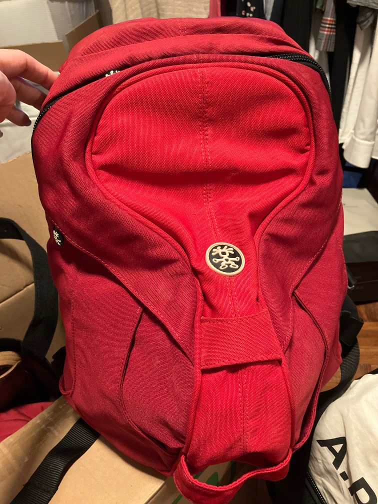 Crumpler beer back sales