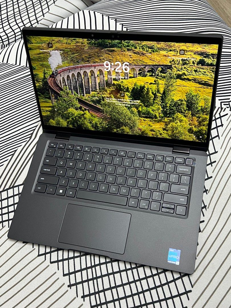 Dell Latitude 7430 2in1 Business Laptop 14" FHD Touch i51245U