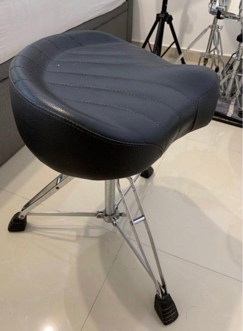 Drum throne PEARL D2500 Roadster on Carousell