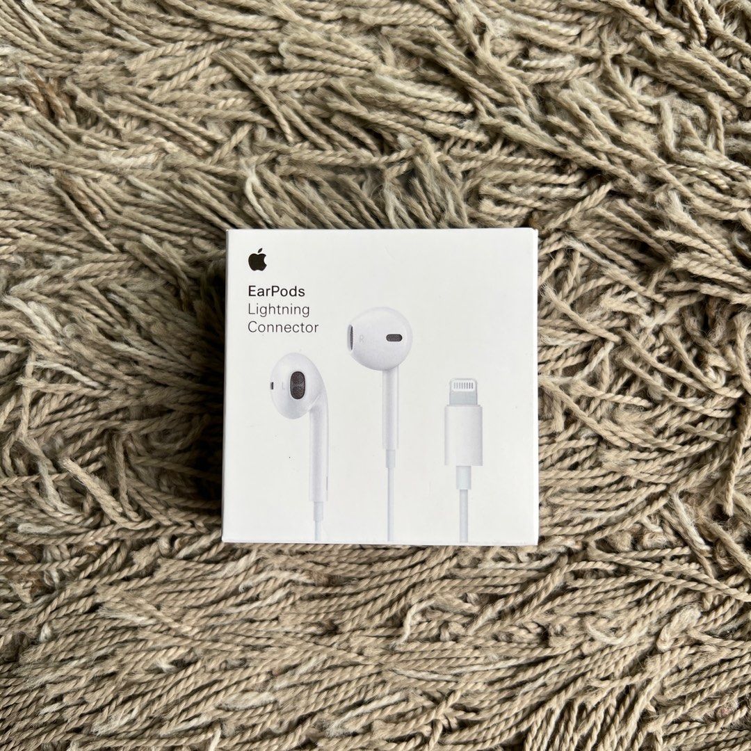 Earpods Lightning Connector on Carousell