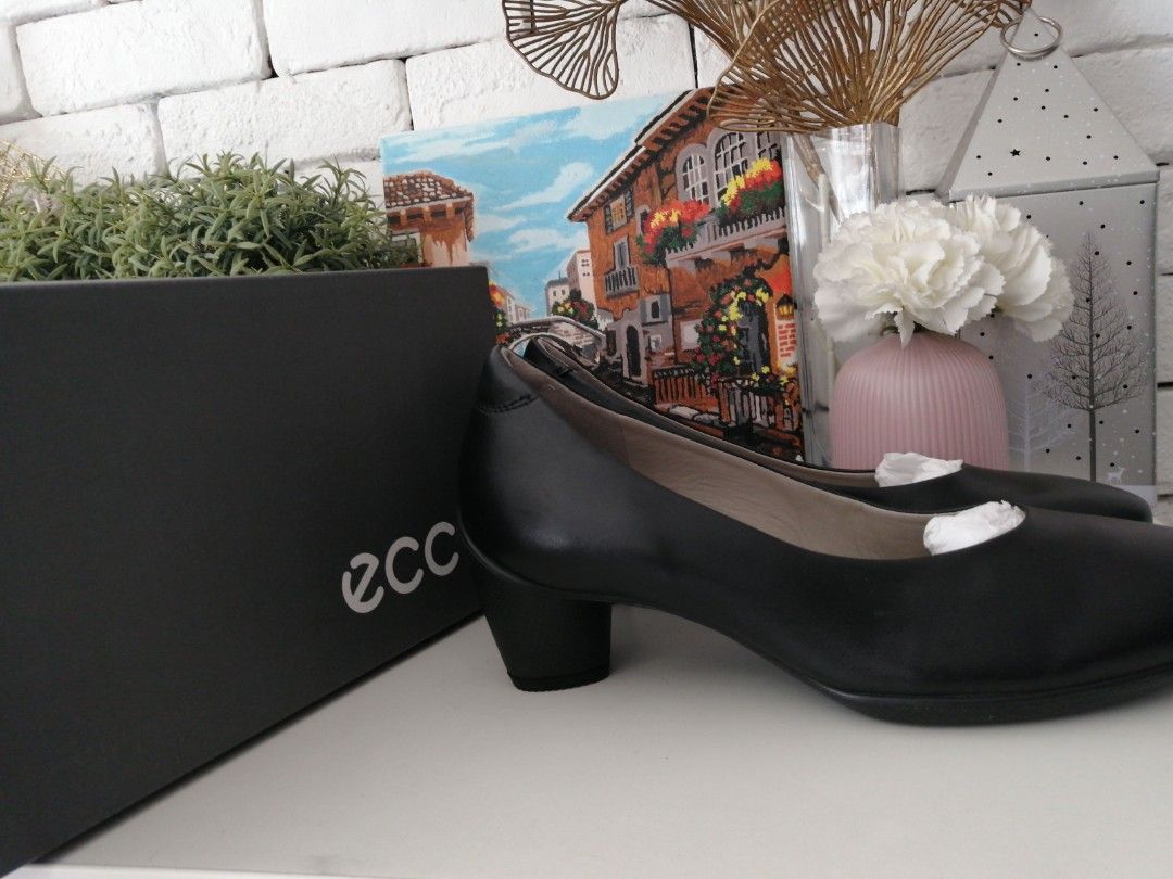 Ecco women's sculptured top 45