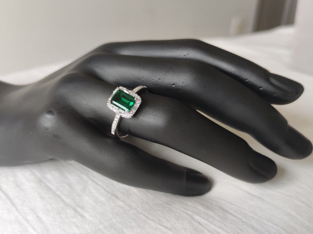 Gold plated top emerald ring