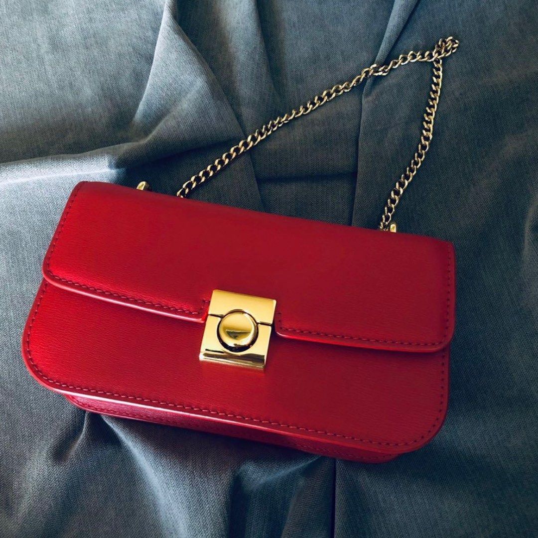 Red crossbody bag hotsell