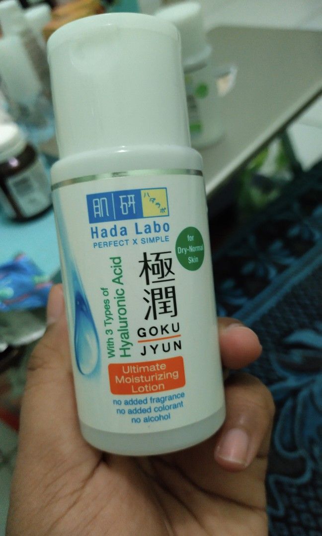 Hada Labo Ultimate Moisturizing Lotion untuk kulit kering dan normal on