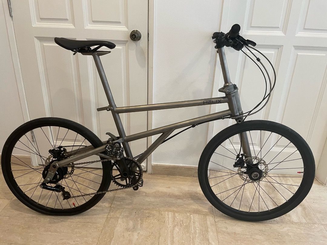 HELIX Titanium Folding 24inch Bike 11 Gear internal hub