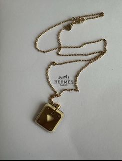 （分類：）位於 。 由 paulinelo 提交（商品編號 1231944678，圖片 1）。簡介： 。