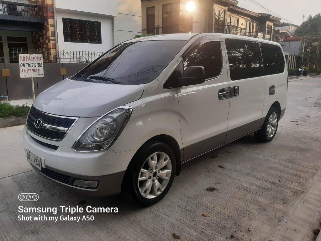 Hyundai Starex TCI MT 15 seater Lower Maintenance Than VGT Manual, Cars