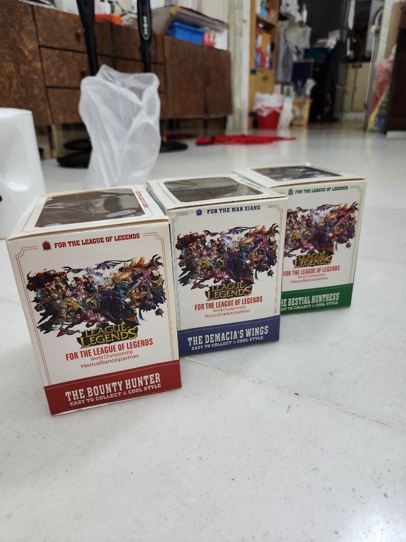 League of Legends Figurines (LoL), Hobbies & Toys, Toys & Games on ...