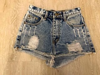 (Category: ) located in . Submitted by gjustforyou (Listing ID 1231903711, Image 1). Description: .